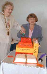 Cutting the cake: Mary Bell and Cllr. Mary Hawgood