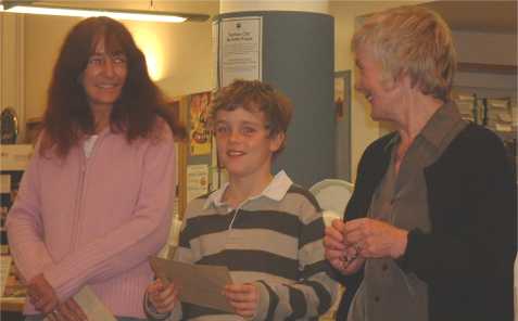 Left to right: Elaine Mills and Joshua Briggs with Eve Gamblin